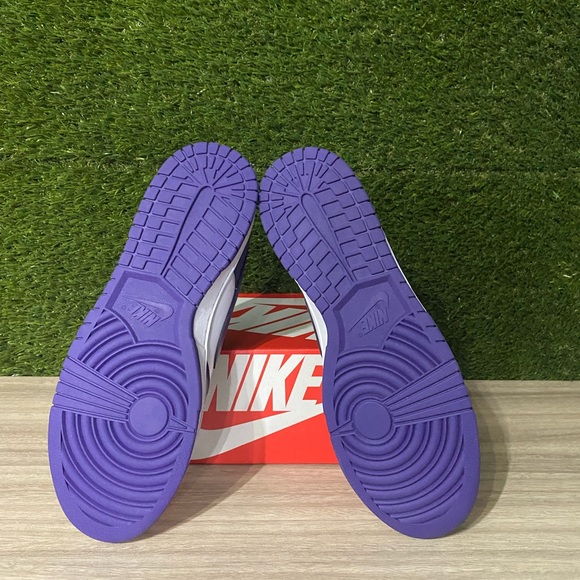 Nike Dunk Lows (Championship Court Purple) - Picture 4 of 4